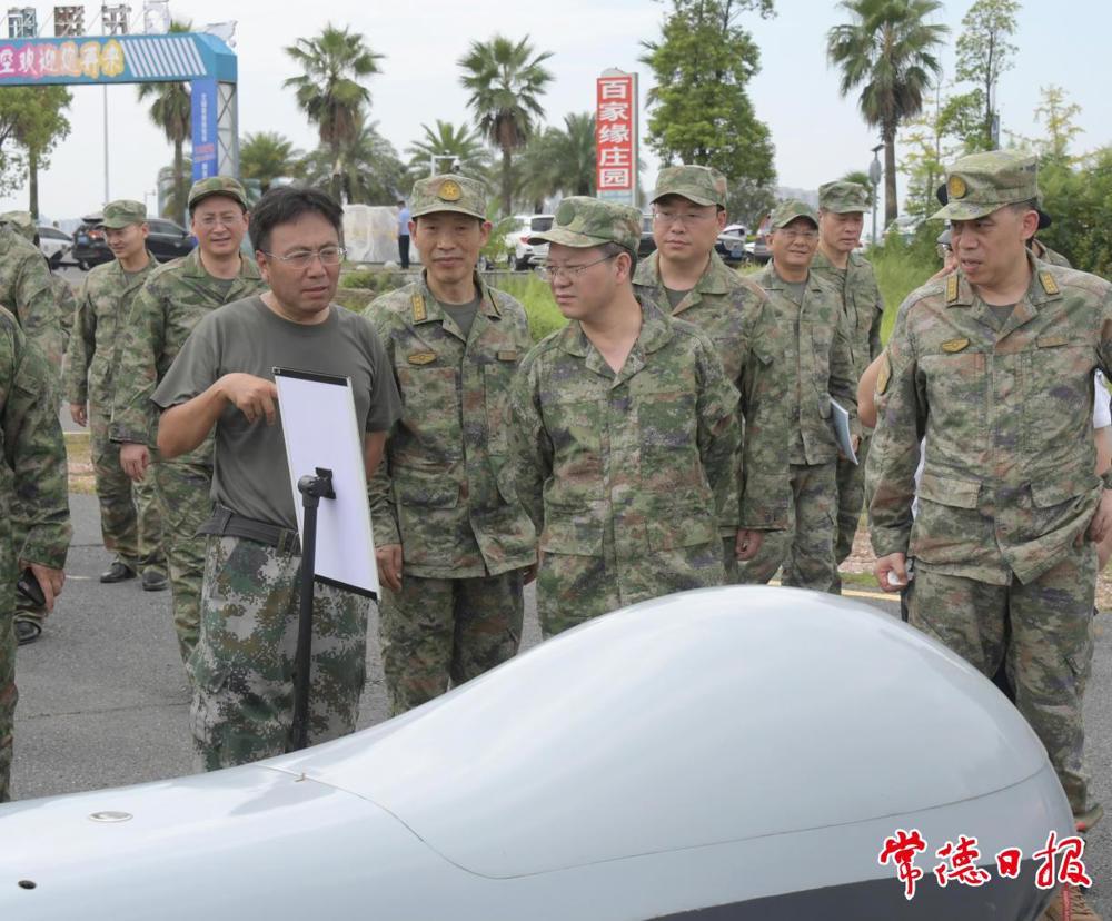 常德举行军地联合演练暨市县领导过