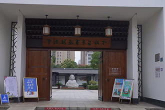 昨天文小姐，今日武将军