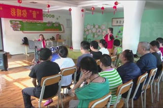 武陵区白马湖街道：社区里的特殊音乐课
