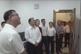 周振宇调研市委网信办 市直新闻单位
