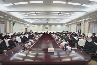 曹志强主持召开市委常委会(扩大)会议