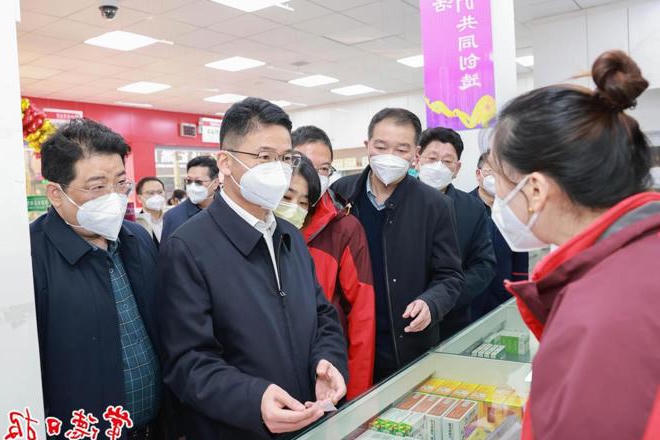 曹志强调研督导疫情防控和医疗救治工作时强调：合理调配医疗资源 强化基层医疗保障 最大程度保障群众生命健康安全