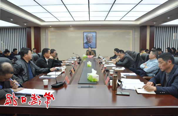 市领导在常德市米粉产业发展工作领导小组会议上要求 将常德米粉打造成一张闪亮名片
