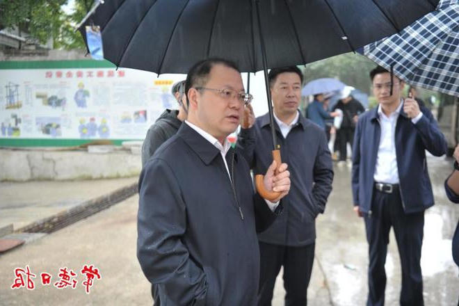 周振宇调研老旧小区改造工作：不断增强群众的获得感、幸福感、安全感