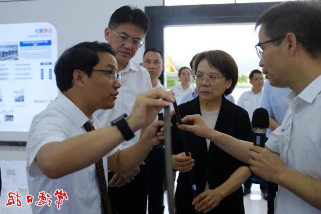 谢建辉率省新能源产业链调研组来常调研