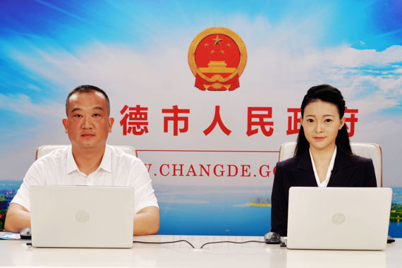 创新突破产业突围，全力推动产业园区 高质量发展