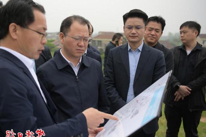 周振宇在调研城市防洪排涝应急能力建设和水环境生态修复治理工作时强调：不断增强人民群众安全感幸福感