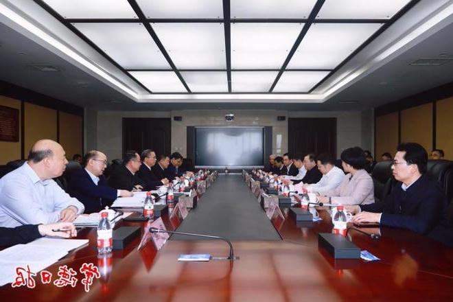 周振宇带队前往北京开展招商考察活动强调：全力以赴抓招商 真抓实干引项目
