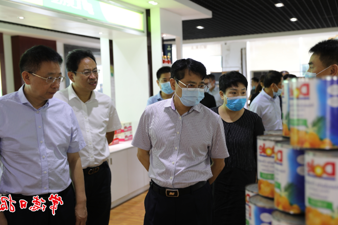 市政协第七届第六十八次主席会议召开