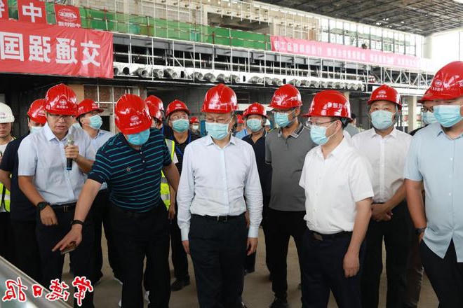 国铁集团总工程师来常督导时指出 高质量高效率推动高铁站各项配套设施建设