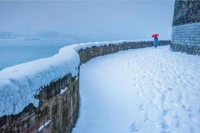 常德诗墙雪中行