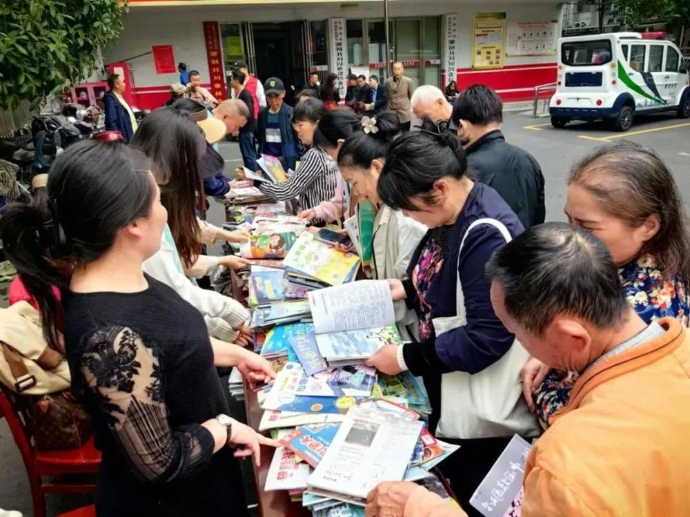 640