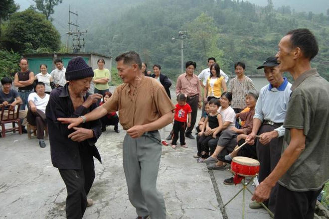 省级：土家族跳丧舞