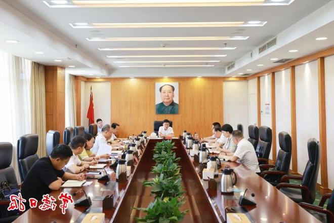 曹志强听取盐田港在常建设项目推进情况时强调：加快推进合作协议落地落实 促进常德水运振兴发展