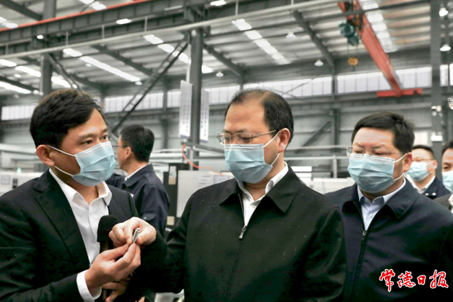周振宇在