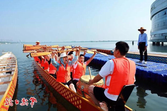 【柳叶湖旅游度假区】龙舟队伍集结备战 赛前训练火热进行中