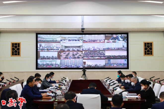 市委常委会（扩大）会议召开