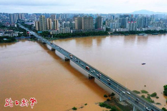 【组图】用无人机视角航拍沅江市城区段