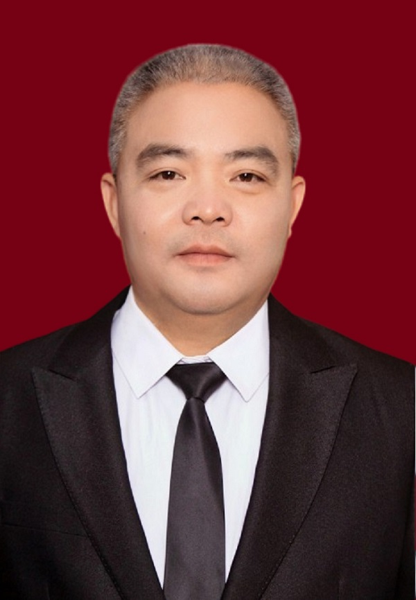 李有飞
