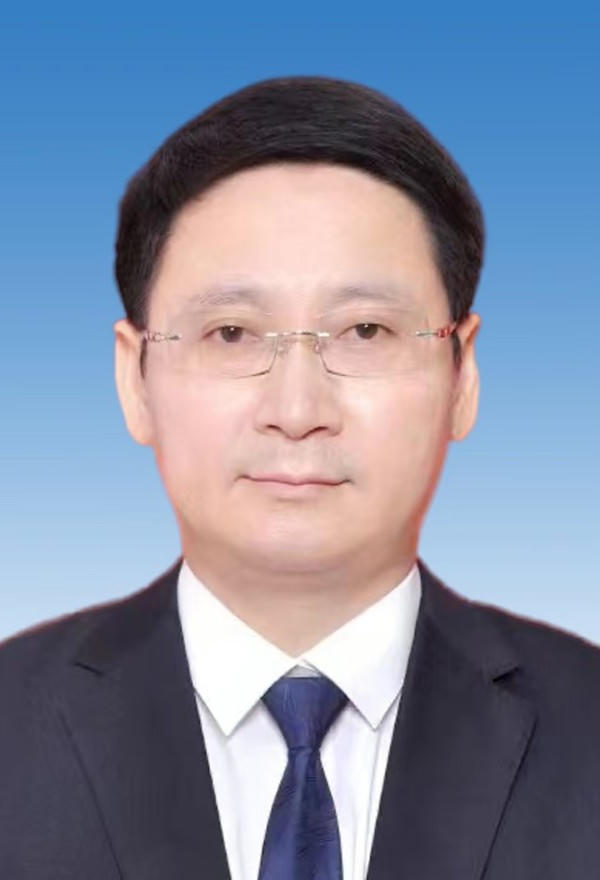 张 凯