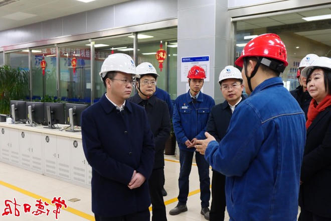 周振宇调研工业企业复工复产、假期文旅市场及安全工作
