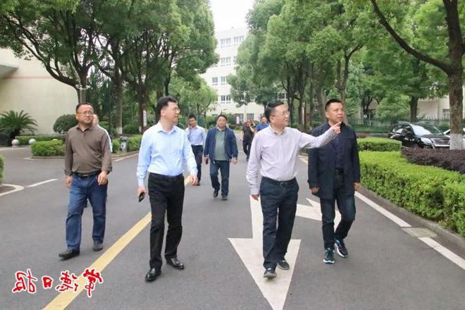 市领导调研市直学校校舍安全整改工作