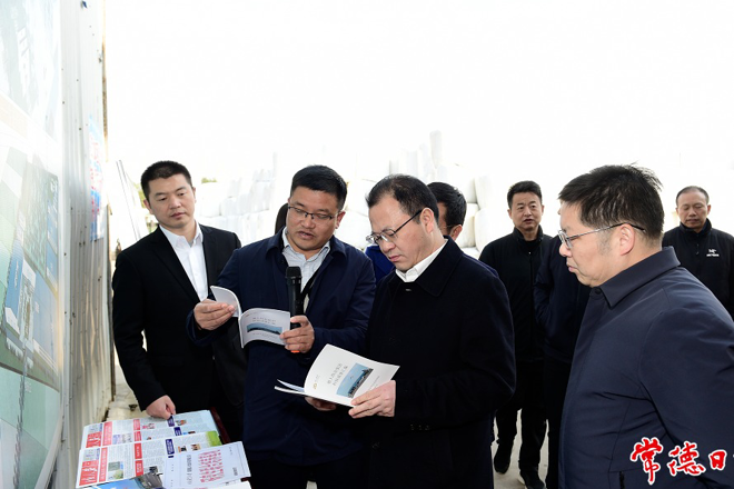 周振宇到西湖、西洞庭管理区调研时强调：做好