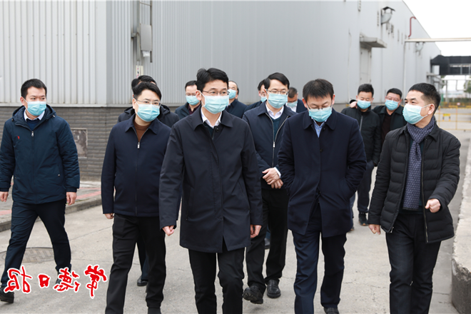 曹志强在常德经开区调研时指出：打造一流营商环境 大力推进