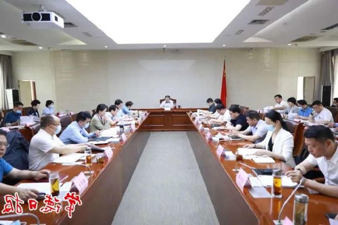 周振宇在全市智慧常德建设领导小组会议上强调 努力打造全省领先、国内一流的新型智慧城市示范城市