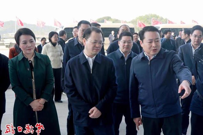 周振宇率常德考察团赴益阳学习考察