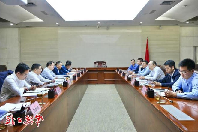 周振宇会见中联重科董事长詹纯新一行