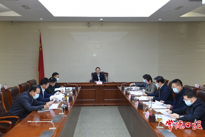 周振宇主持召开市长碰头会议 以政府的苦干实干争创各项工作的实绩实效