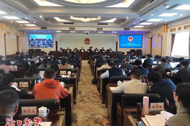 市人大常委会为优化营商环境评议工作