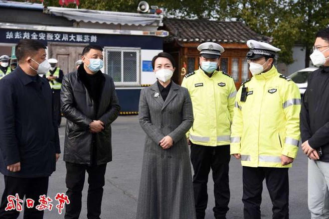 市领导督导检查春运安全和服务保障工作 守住安全底线 提供高效便捷优质服务