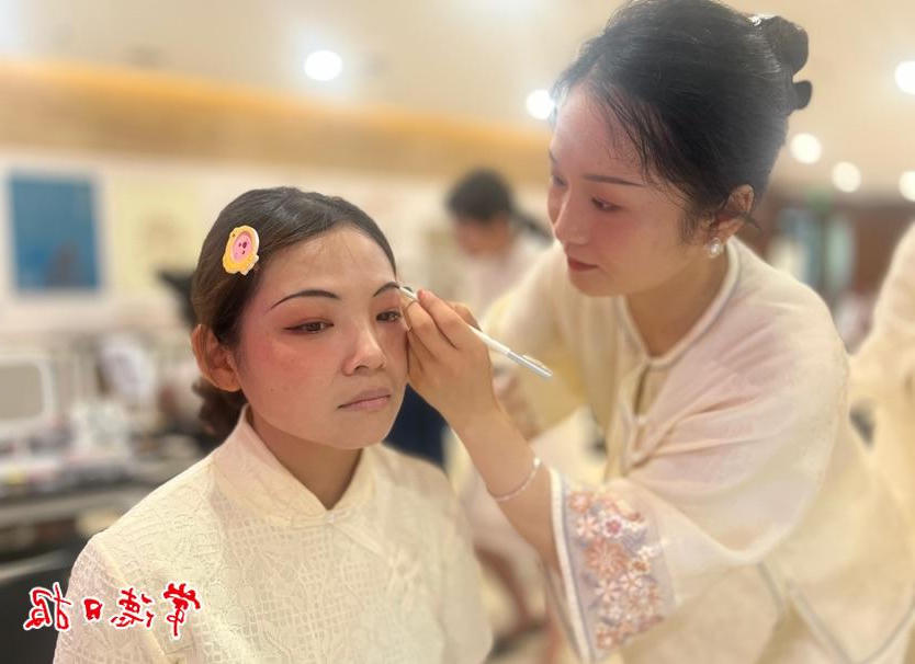 f9401fcc3d2a4753a8d87e3112631a4a.jpg