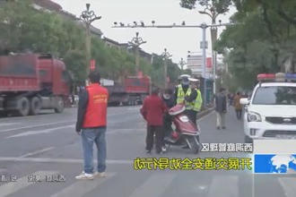 西洞庭管理区：开展交通安全劝导行动