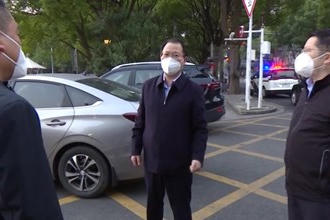 周振宇督导疫情防控：以超常状态拿出超常举措 精准科学处置疫情