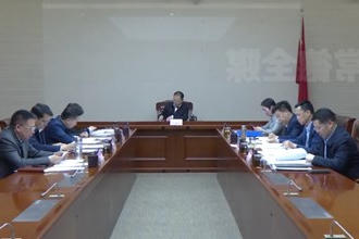 周振宇主持召开市政府门户党组会议暨市长碰头会