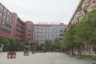 教育部副部长吴岩率专家组来常考察调研