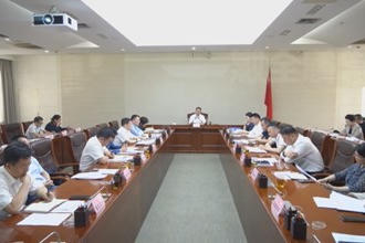 周振宇主持召开市教育、卫健系统项目建设方案汇报会