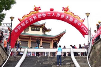 262万尾鱼苗放流沅江 常德市开展鱼类人工增殖放流活动