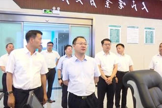 周振宇主持召开2023年迎峰度夏电力保供暨电网建设工作调度会