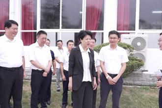 张迎春出席全省问题厕所摸排整改现场推进会时强调 扎实推动农村改厕提质增效问题清零