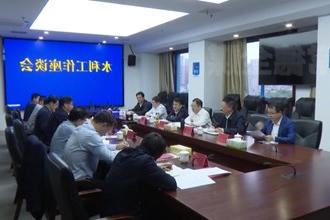 周振宇前往省直部门对接相关工作