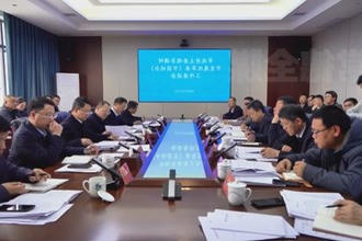 周振宇调研市发改委和市工信局