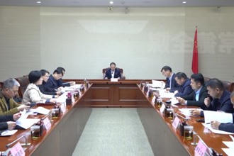 周振宇主持召开2024年德商恳谈会暨柳叶湖创投大会筹备工作调度会