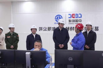 罗毅君调研石门县经济社会发展情况