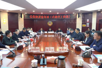周振宇前往市政协机关就《政府工作报告》征求意见