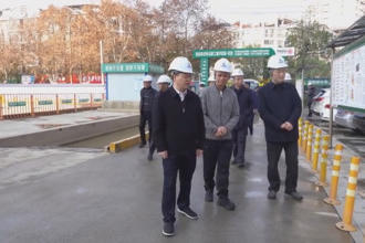 周振宇督导检查安全生产和市场保供工作