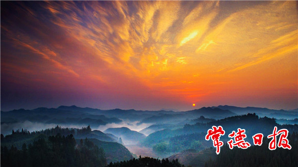 花岩晨曦